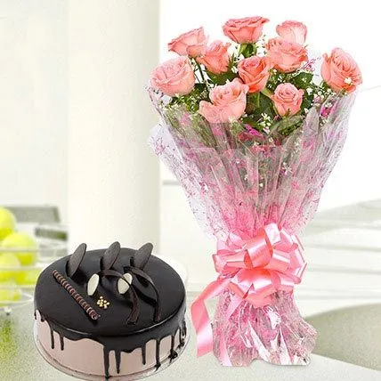 10 Pink Roses &Amp; Chocolate Cake 3 10 Pink Roses &Amp; Chocolate Cake