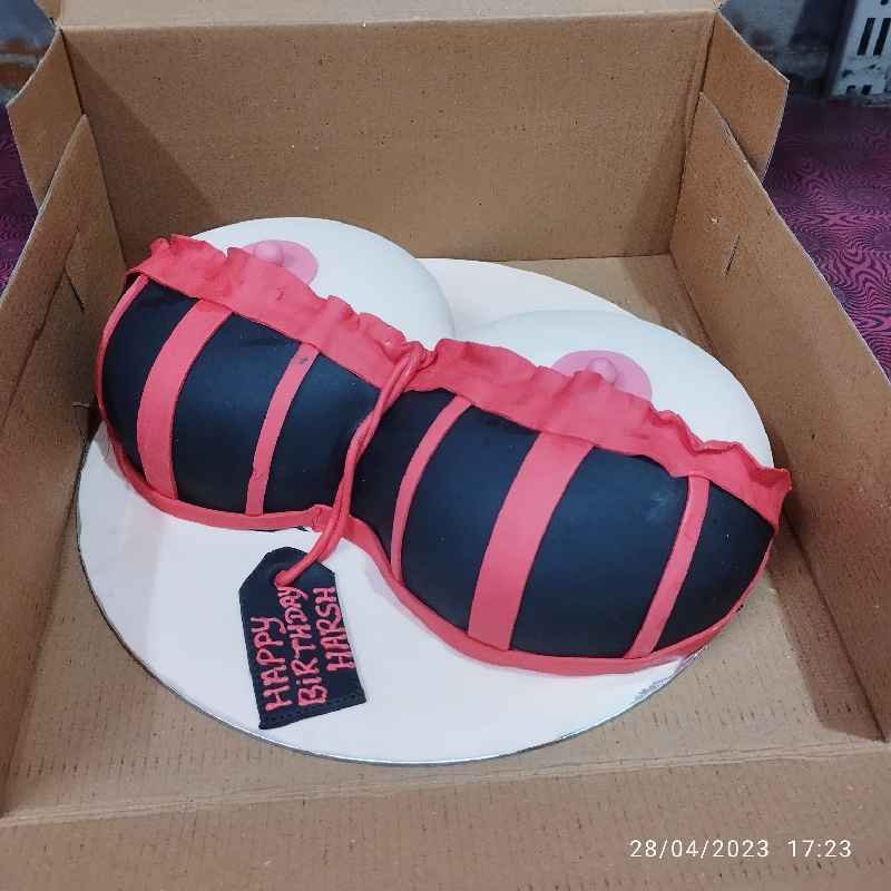 Black And Red Bra Naughty Cake 4 Black And Red Bra Naughty Cake - Image 2