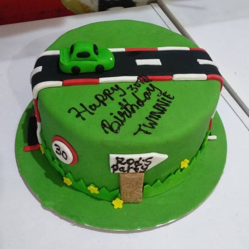 Car Race Track Green Fondant Cake 3 Car Race Track Green Fondant Cake