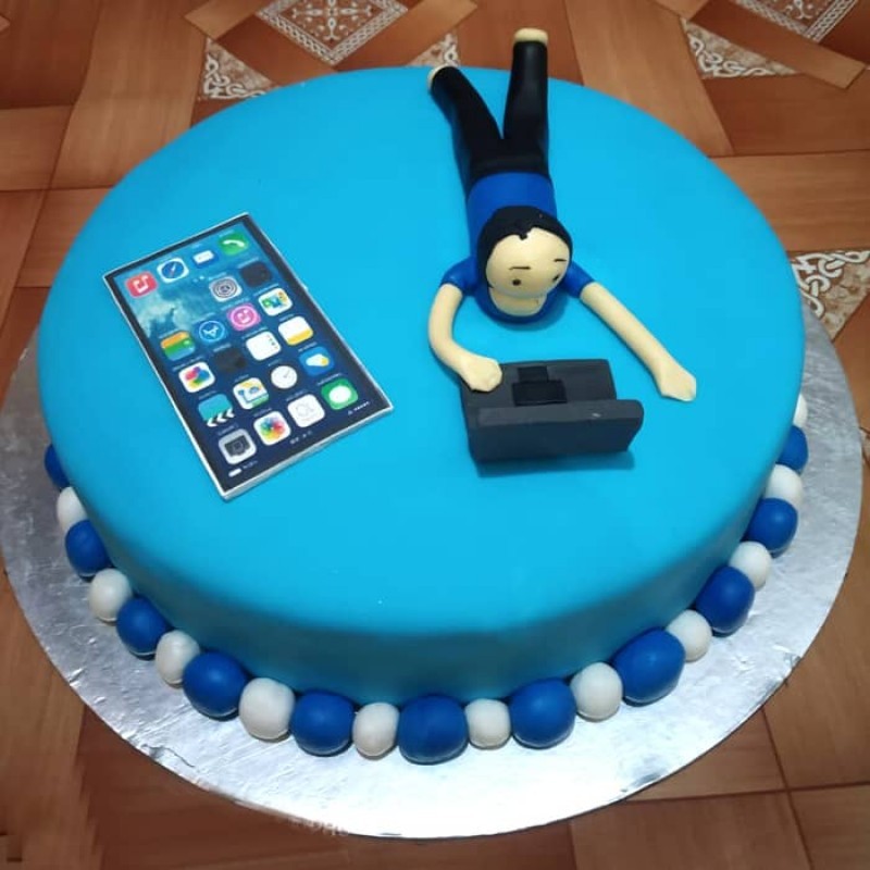 Gadget Lover Guy Theme Cake 3 Gadget Lover Guy Theme Cake