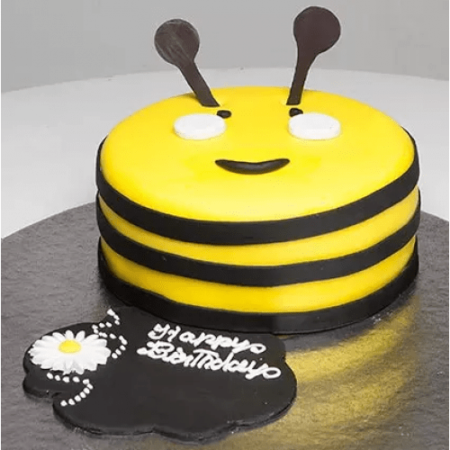 Bumblebee Fondant Cake 3 Bumblebee Fondant Cake