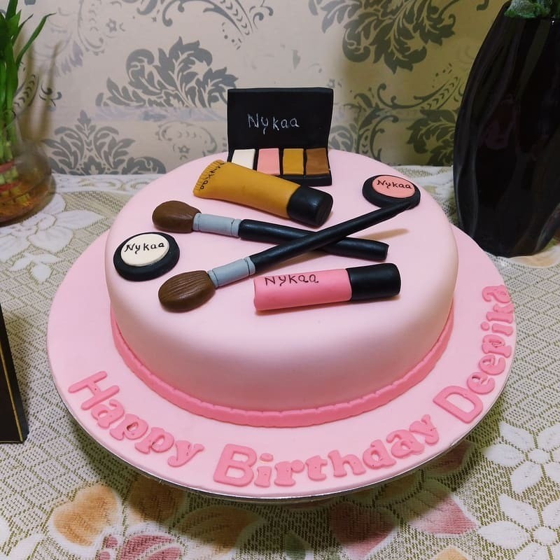 Cosmetics Makeup Cake 3 Cosmetics Makeup Cake