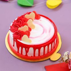 In Love Strawberry Cake