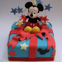 Mickey Gift Theme Cake