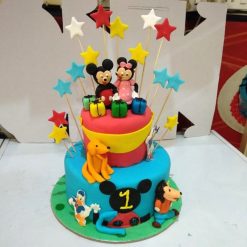 Mickey and Minnie Mouse 2 Tier Cake