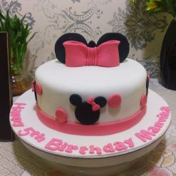 Minnie Mouse Theme Birthday Cake
