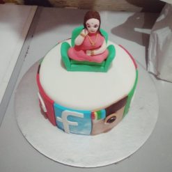 Social Media Addict Lady Cake