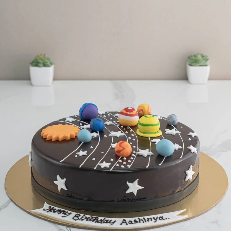 Solar System Semi Fondant Cake 3 Solar System Semi Fondant Cake