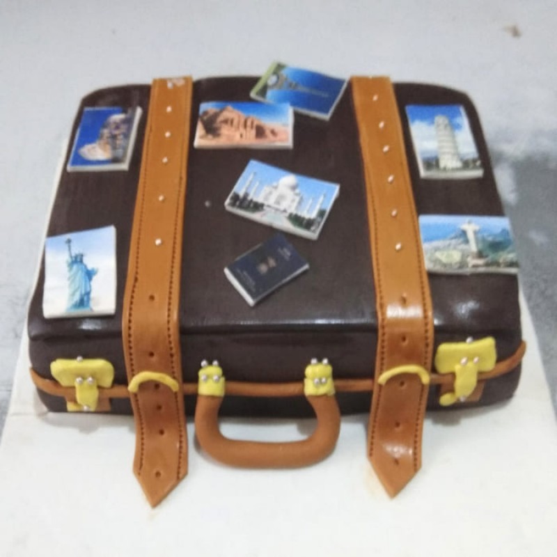 Traveler Themed Suitcase Cake 3 Traveler Themed Suitcase Cake